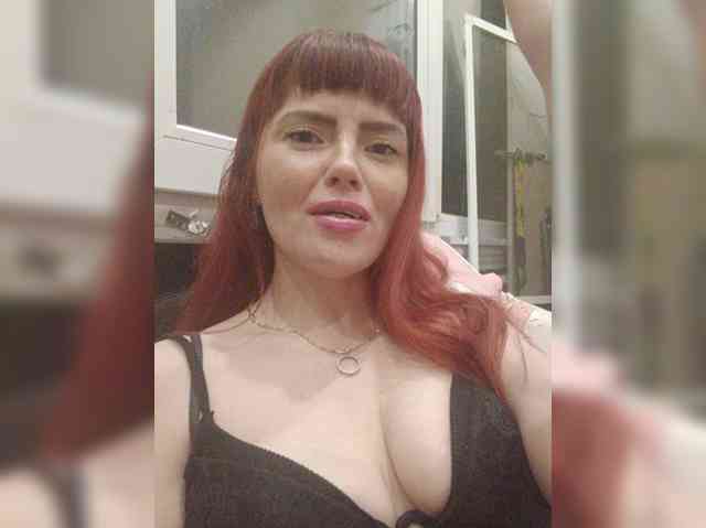 Niki-mur Live Webcam on BongaCams