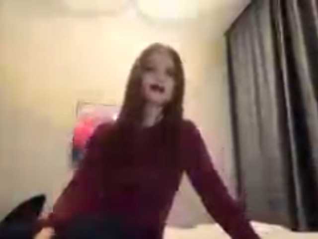 AngleSixsmith live cam on BongaCams