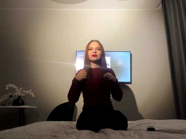AngleSixsmith webcam bongacams model stream image