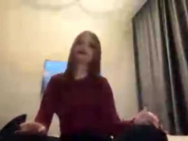 AngleSixsmith live cam on BongaCams