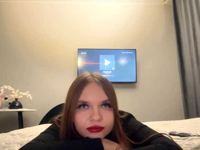 AngleSixsmith live cam on BongaCams