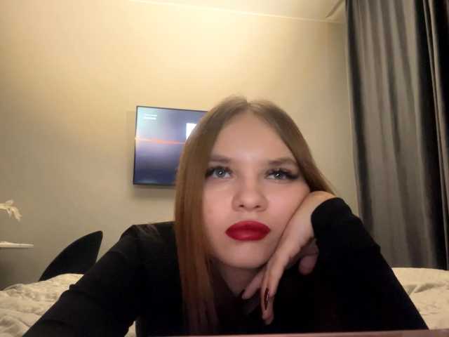AngleSixsmith live cam on BongaCams