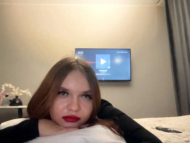 AngleSixsmith live cam on BongaCams