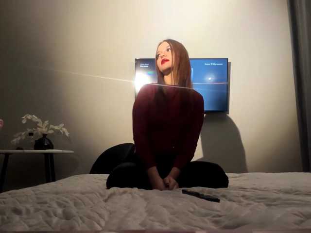 AngleSixsmith live cam on BongaCams