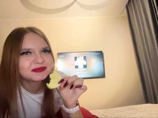 AngleSixsmith live cam on BongaCams