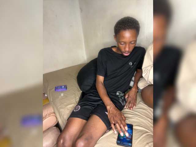 freakycoupl2001