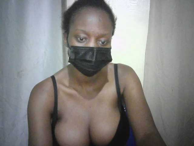 Sexyeva1 live cam on BongaCams