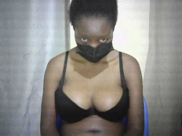 Sexyeva1 live cam preview