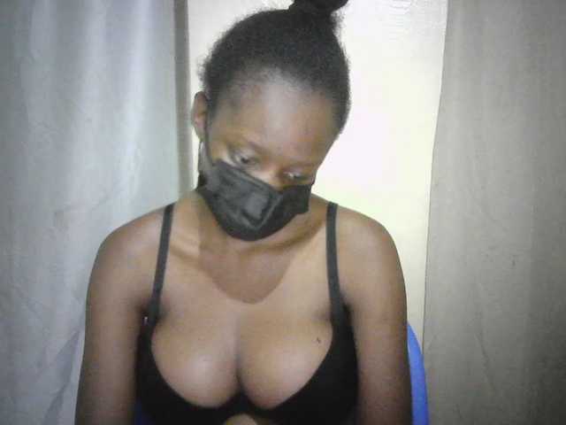 Sexyeva1 live cam preview