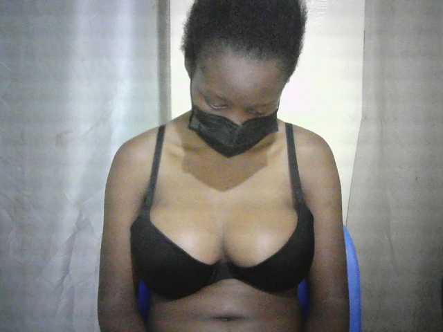 Sexyeva1 live cam preview