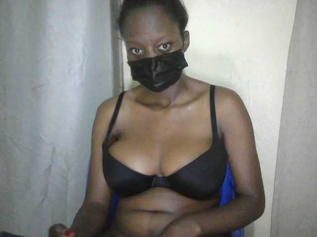 Sexyeva1 live cam preview