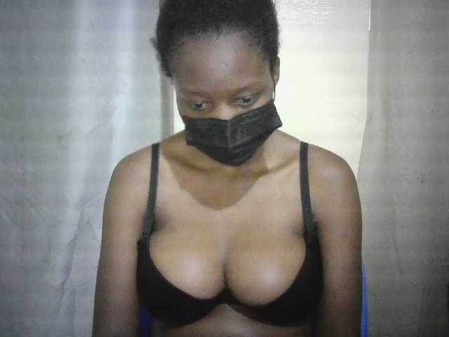 Sexyeva1 live cam preview