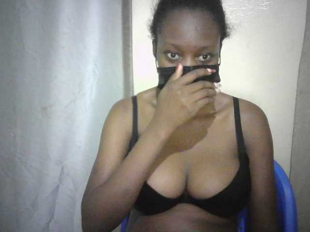 Sexyeva1 live cam preview