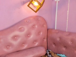 LyndaaBonnie Porn Show