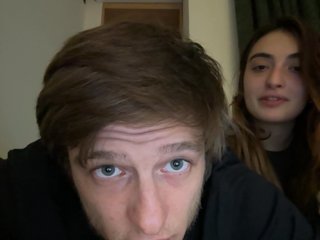 MagicCouple live on BongaCams