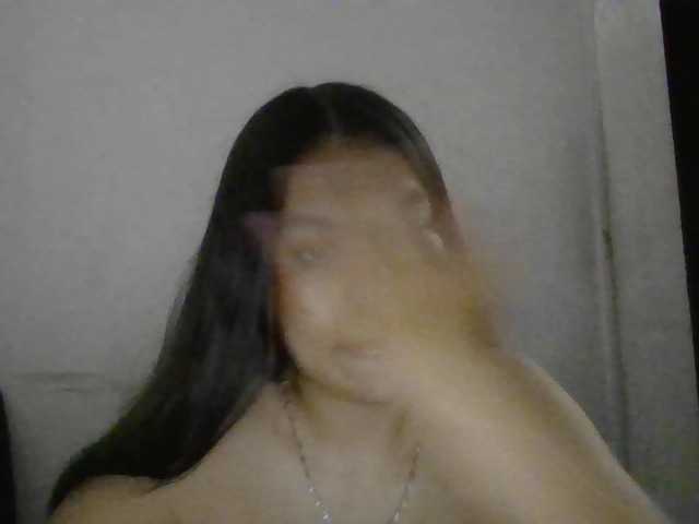 ElaSaradah live cam on BongaCams