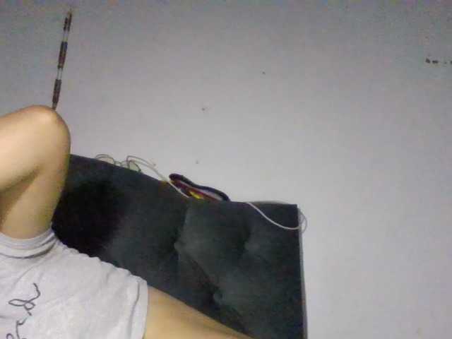 ElaSaradah live cam on BongaCams