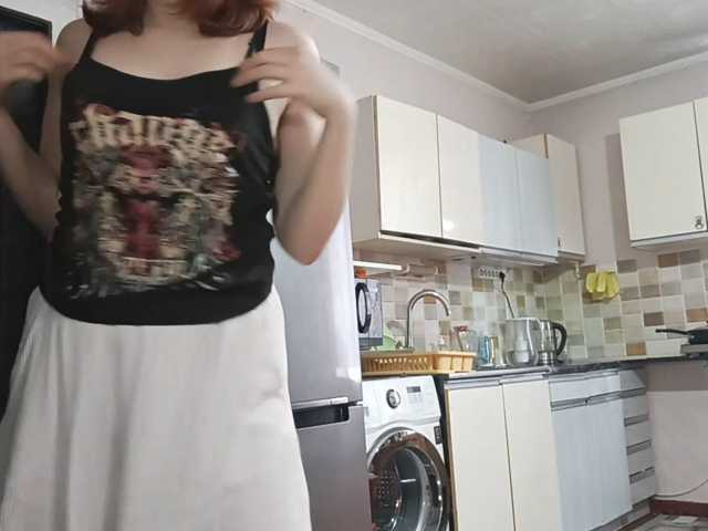 AcidCherry live cam preview