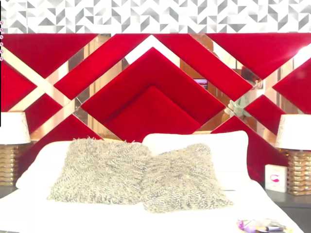 AnnHilton live cam on BongaCams