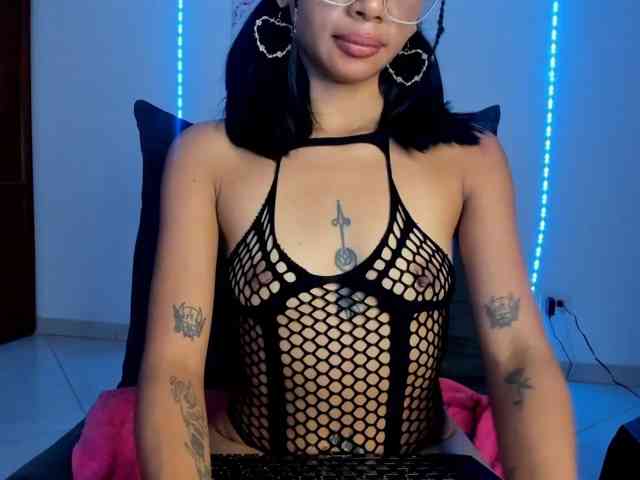 luna-dollie webcam