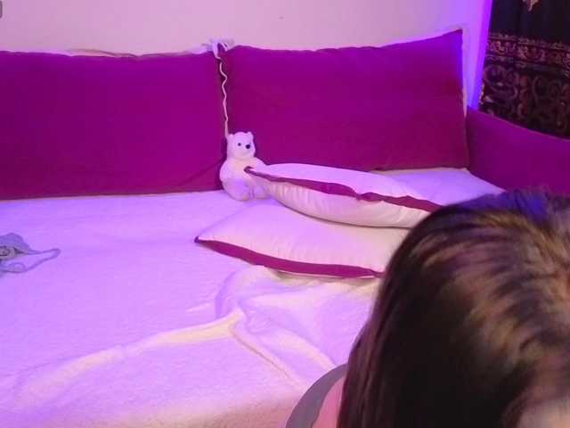 KendalKitty live cam on BongaCams