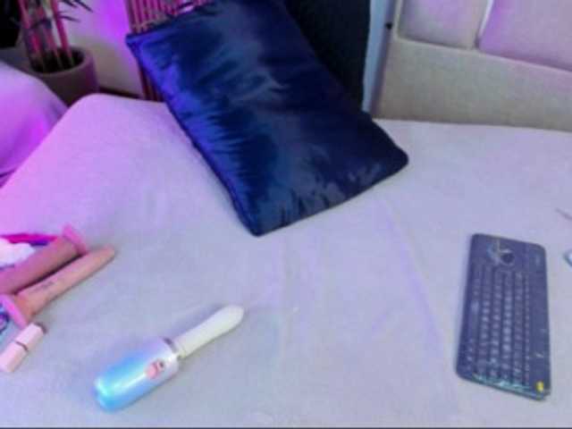 CaseyWalker live cam on BongaCams