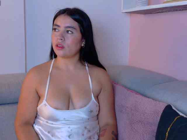 Bianca-Cooper webcam