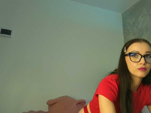 DaissyVee