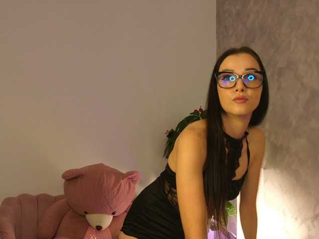 DaissyVee