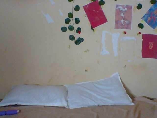 Safyi live cam on BongaCams