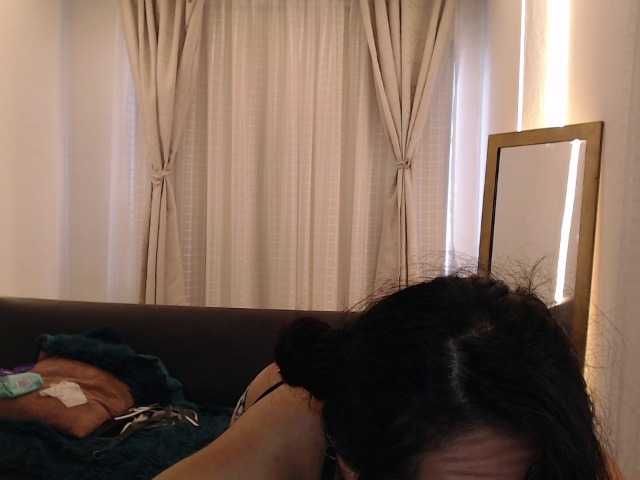 Astartee-lort live cam on BongaCams
