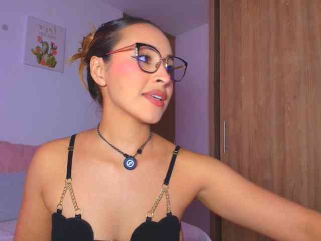 pollygrey1 webcam