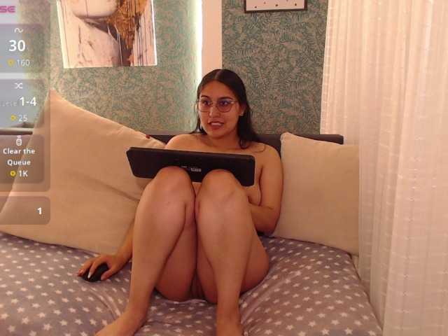 MilaaLuxe, en vivo ahora en BongaCams