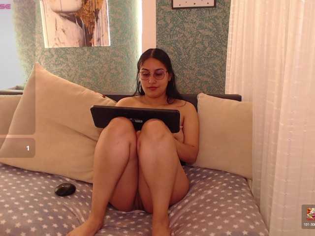MilaaLuxe, en vivo ahora en BongaCams