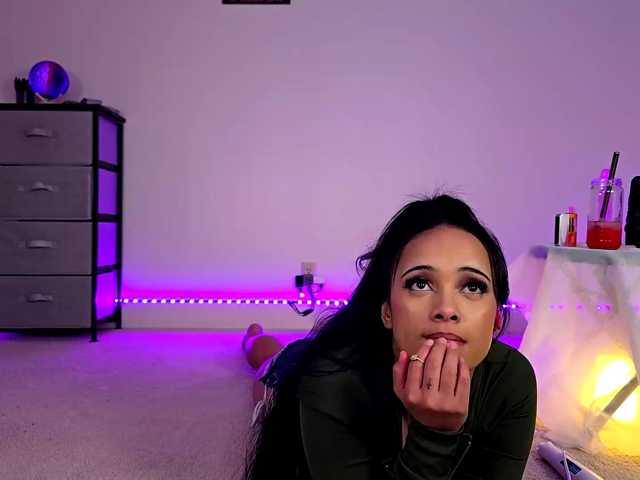 Sexcquinn69 live cam on BongaCams