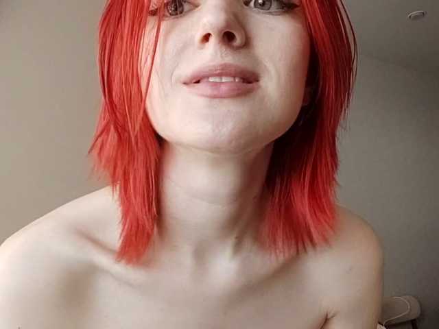 KellyeSochocki live cam on BongaCams