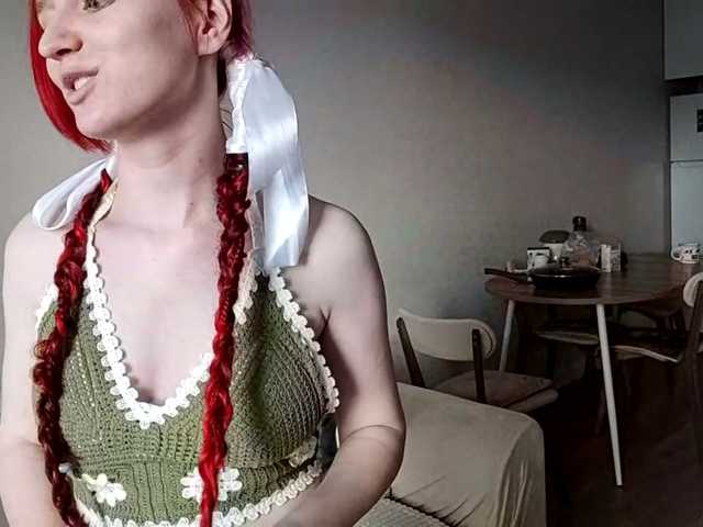 KellyeSochocki live cam on BongaCams