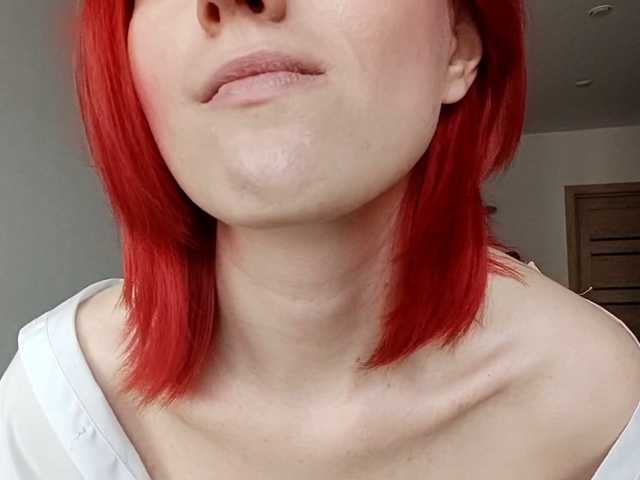 KellyeSochocki live cam on BongaCams