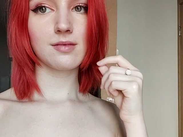 KellyeSochocki live cam on BongaCams