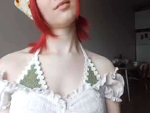 KellyeSochocki live cam on BongaCams