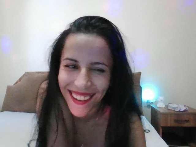 Selena777 live cam preview