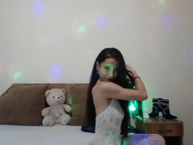 Selena777 live cam preview