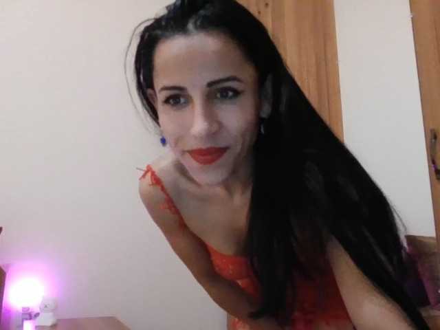 Selena777 live cam on BongaCams