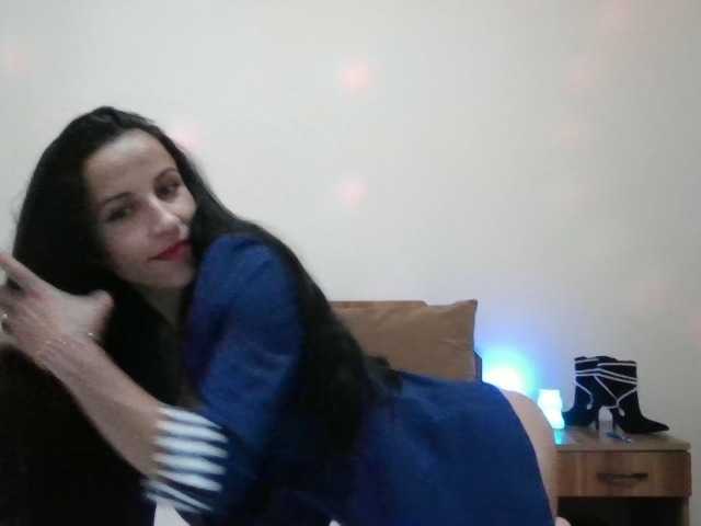 Selena777 live cam on BongaCams