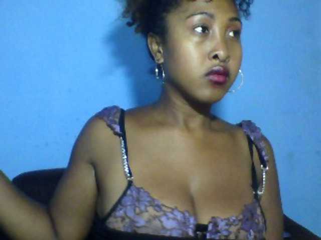 Lohane-02 live cam on BongaCams