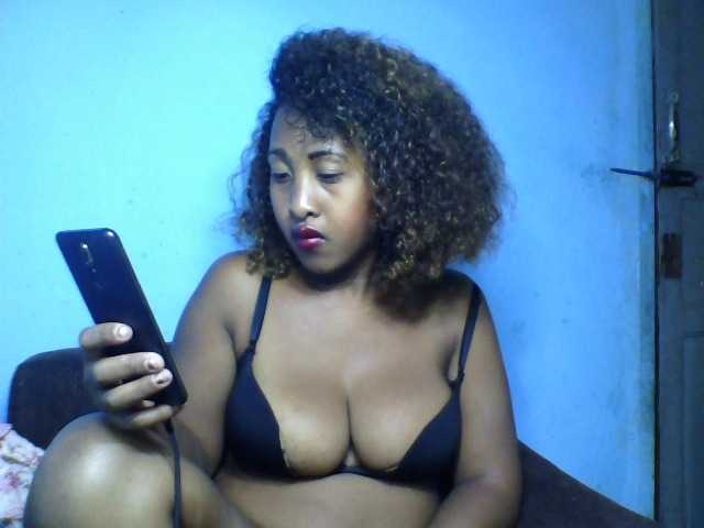 Lohane-02 live cam on BongaCams
