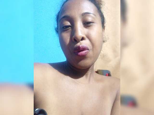 Lohane-02 live cam on BongaCams