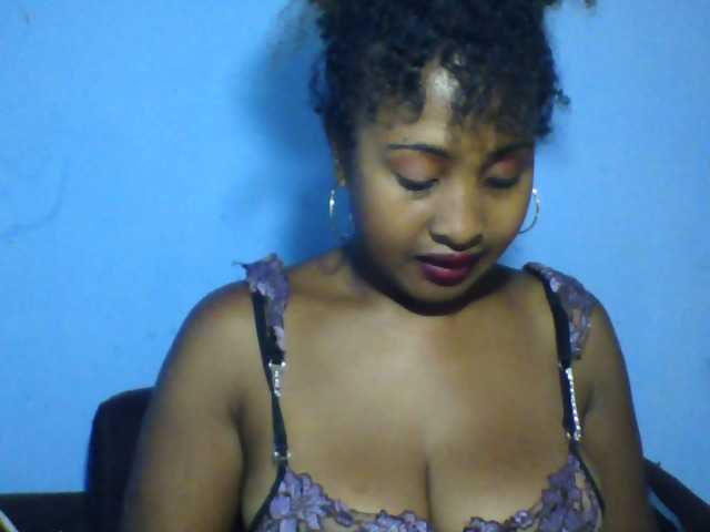Lohane-02 live cam on BongaCams