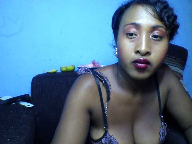 Lohane-02 live cam on BongaCams