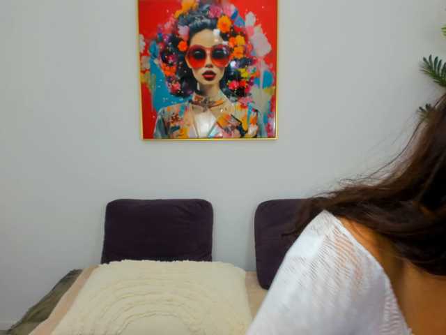 NicolleLexxy